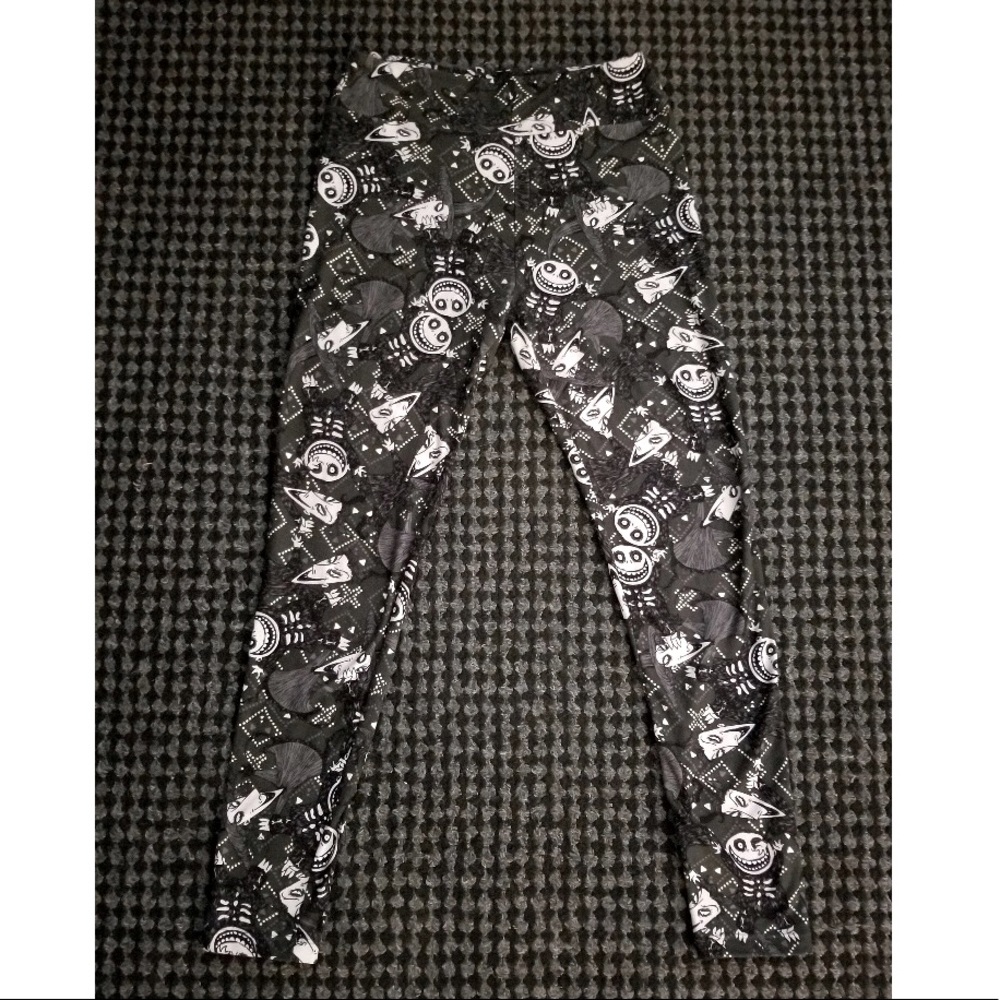 LuLaRoe Nightmare Before Christmas Lock Stock & Barrel Disney Leggings